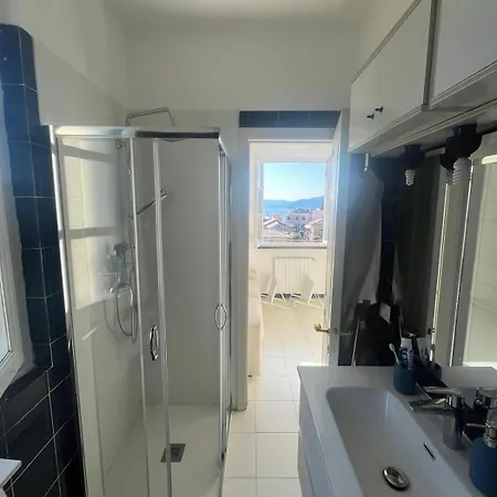 Sea-view With Balcony & Free Private Parking, * Camogli