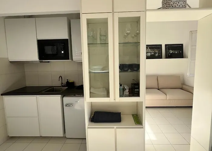 Sea-view With Balcony & Free Private Parking,